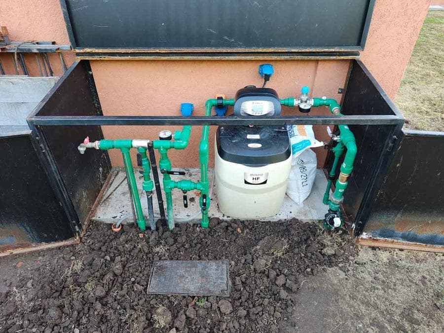 Ablandador para un agua que viene de bomba — foto 3 de 4